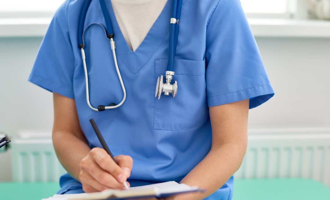 Nottingham Saldırısı Mağdurlarının Tıbbi Kayıtlarına İzinsiz Erişim: 11 NHS Çalışanı İşten Çıkarıldı